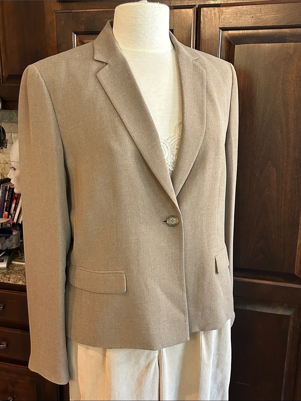 Alfani Sz 14 Taupe Classic Women's Single-Button Blazer NWT